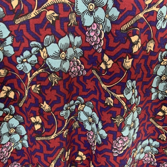 Lularoe Top Blouse Floral Multicolor Sz: XL - Picture 3 of 7